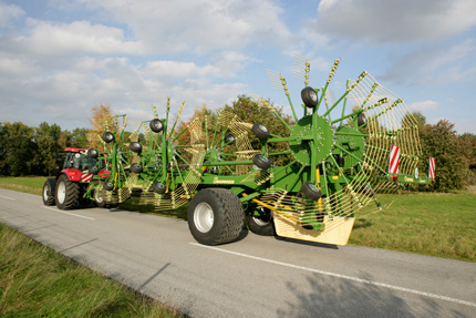 Krone mit zwei Neuheiten auf der Agritechnica